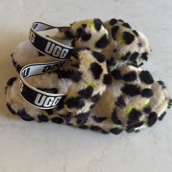 UGG Sandals - Picture 5 of 5